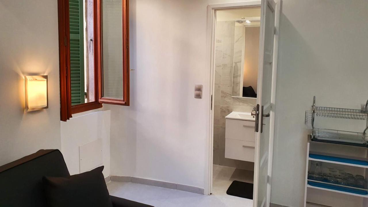 Rue Piétonne Proche * Menton